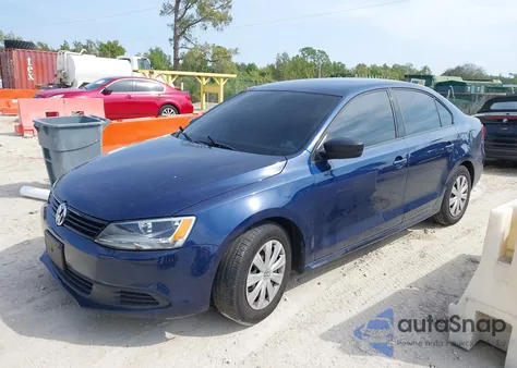 2014 Volkswagen Jetta 2.0L S z USA, uszkodzony, nr VIN 3VW2K7AJ8EM306383